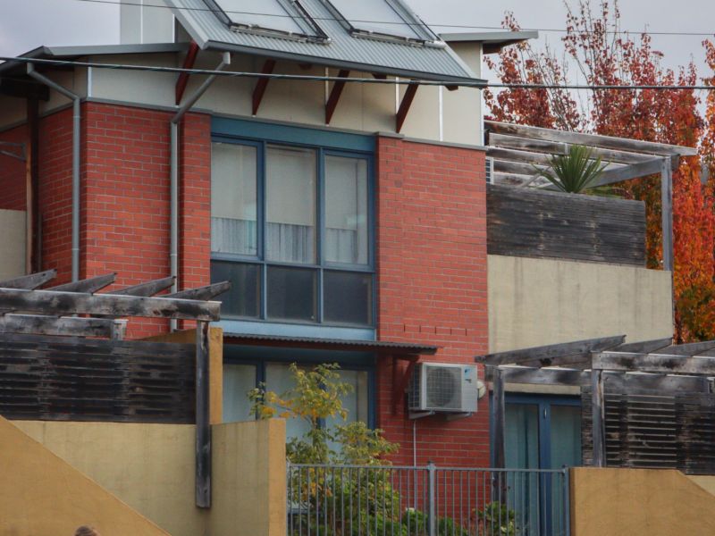 Photo of medium density housing, designed by Morrison Breytenbach Architects.